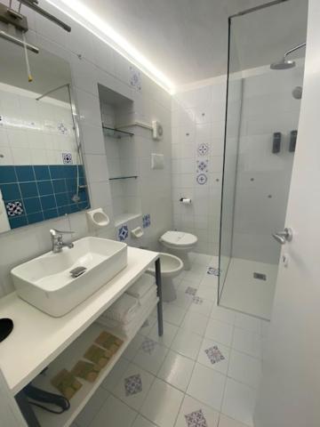 Duomo26 Boutique Apartment Desenzano del Garda Exteriör bild
